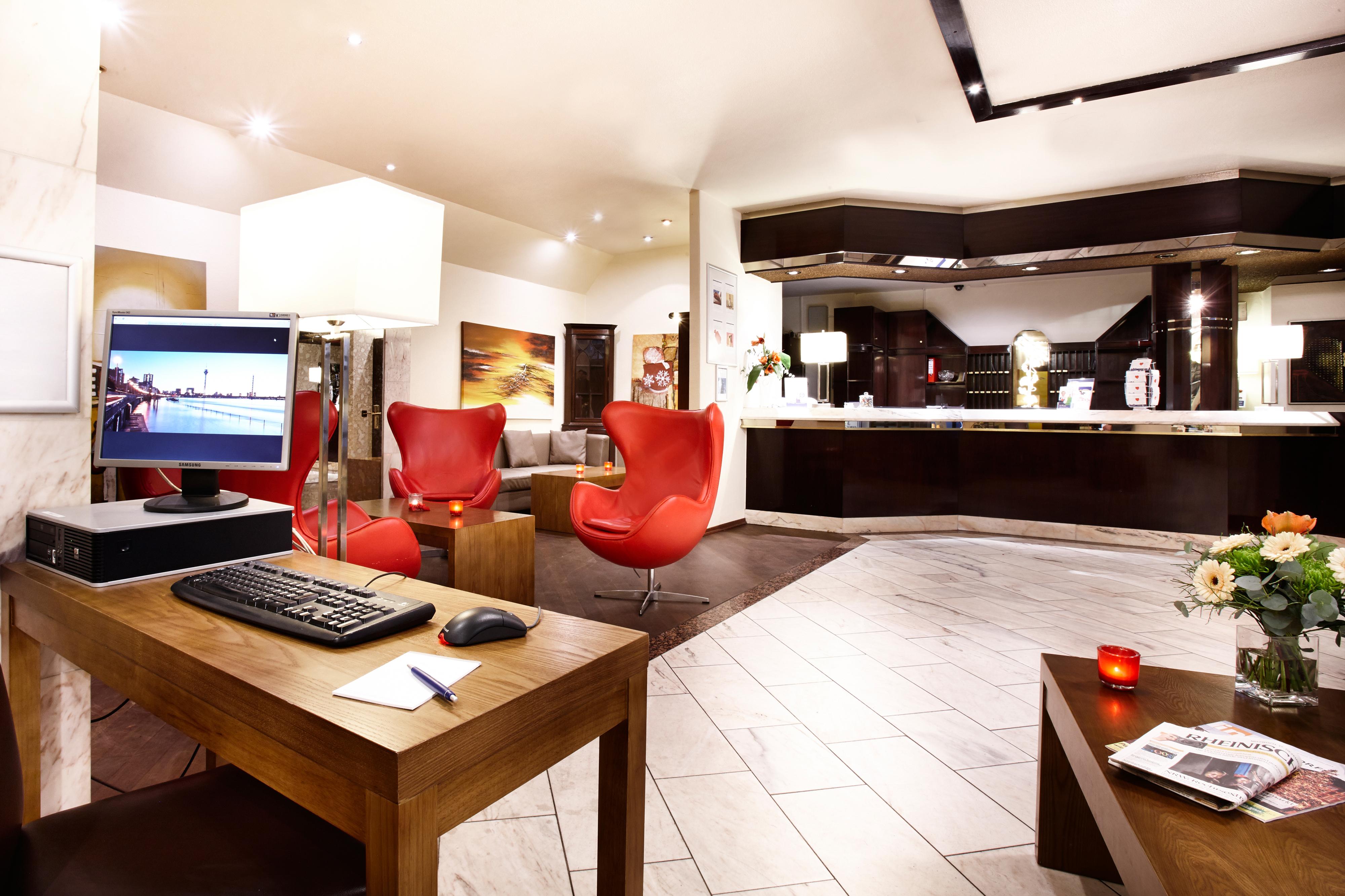 By Tulip Hotel 4*